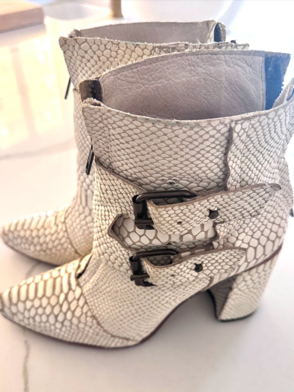 Freebird White Leather Snakeskin Boot Size 9